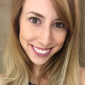 Meet your Posher, Elayna